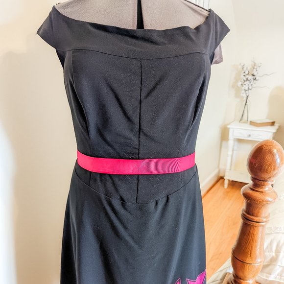 ~*Torrid Vintage 90's Black and Pink Star Dress - Size 16*~ - Picture 7 of 15